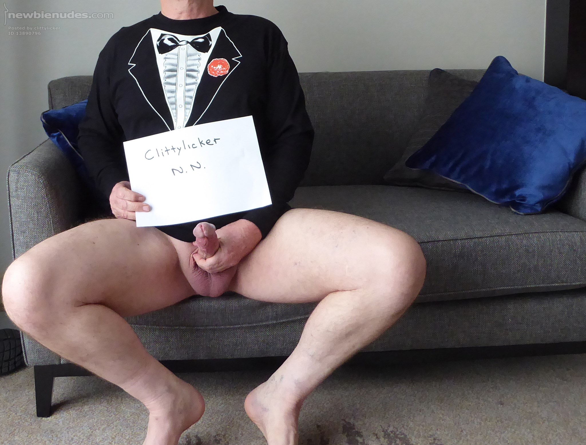 All dressed up & nowhere to cum