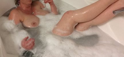 Bath time relax
