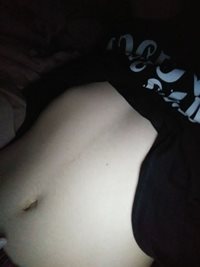 I'm in bed now, here is my tummy :3
