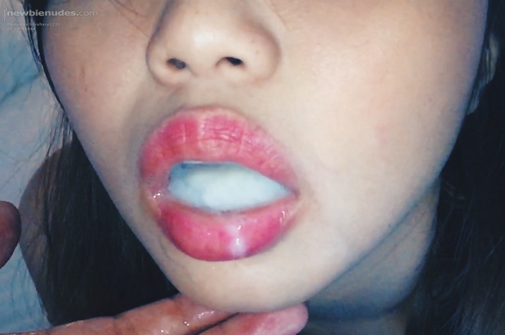 Creampie in my mouth pussy ;) so thick you can't even see my tongue anymore!