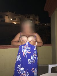Holiday tits