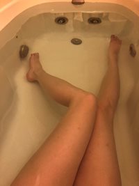 This tub just isn’t big enough