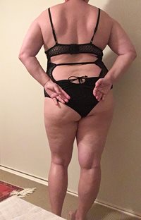 BDSM, swingers and bi party tonight. My bum might come home with a bruise o...