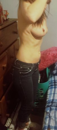 Tight jeans and my tits