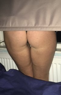 I hate my bum but hubby loves it and makes me post x