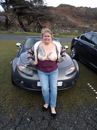 Out & About: A Sunday afternoon drive in the car topless, and so was I........