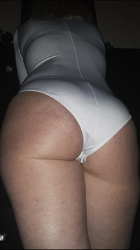Melissa's round ass
