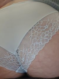 Pretty lace today x