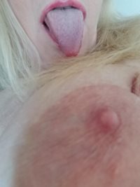 Lick my big boobs !