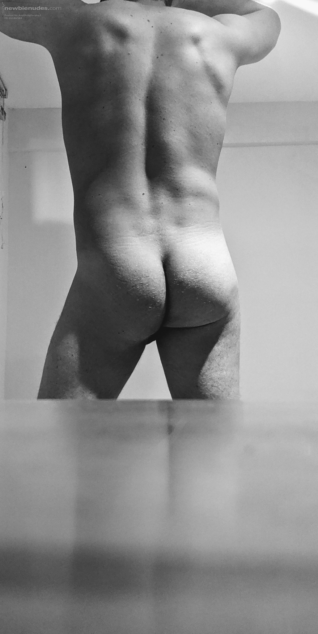 Come touch me and let me touch you