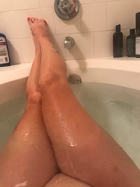 Bath time selfie! Sexy, don’t you think?Please comment!