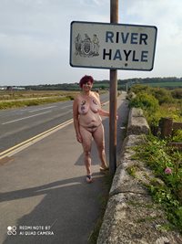 All 'Hayle' public nudity!