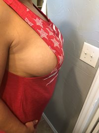 Texas side boob
