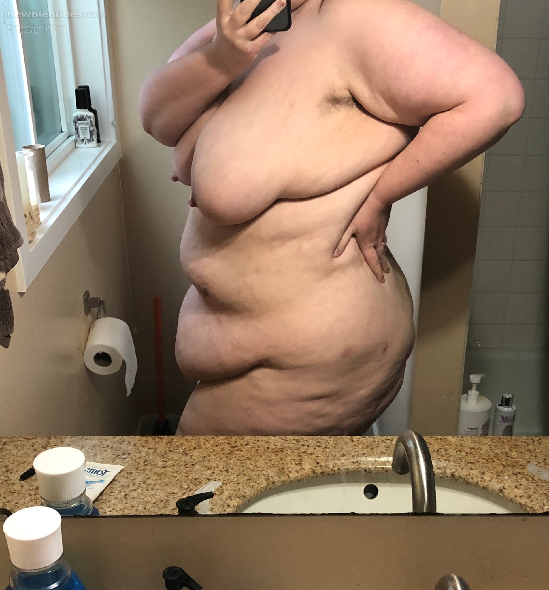 Hope you don’t mind pit hair... 