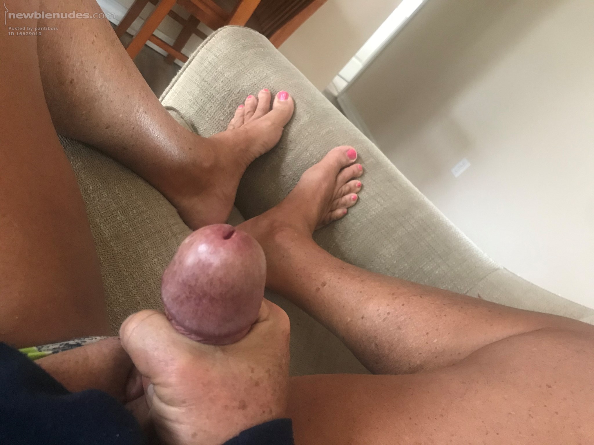 Well, very soon he gonna spurt!