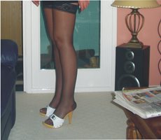 For those who have asked to see more of my legs in mules - hope you like th...