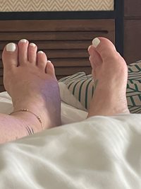 Do you think I have sexy toes?