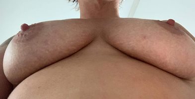 Under boobs