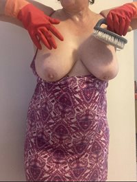Show your tits Friday spring cleaning. Want to give me a hand?