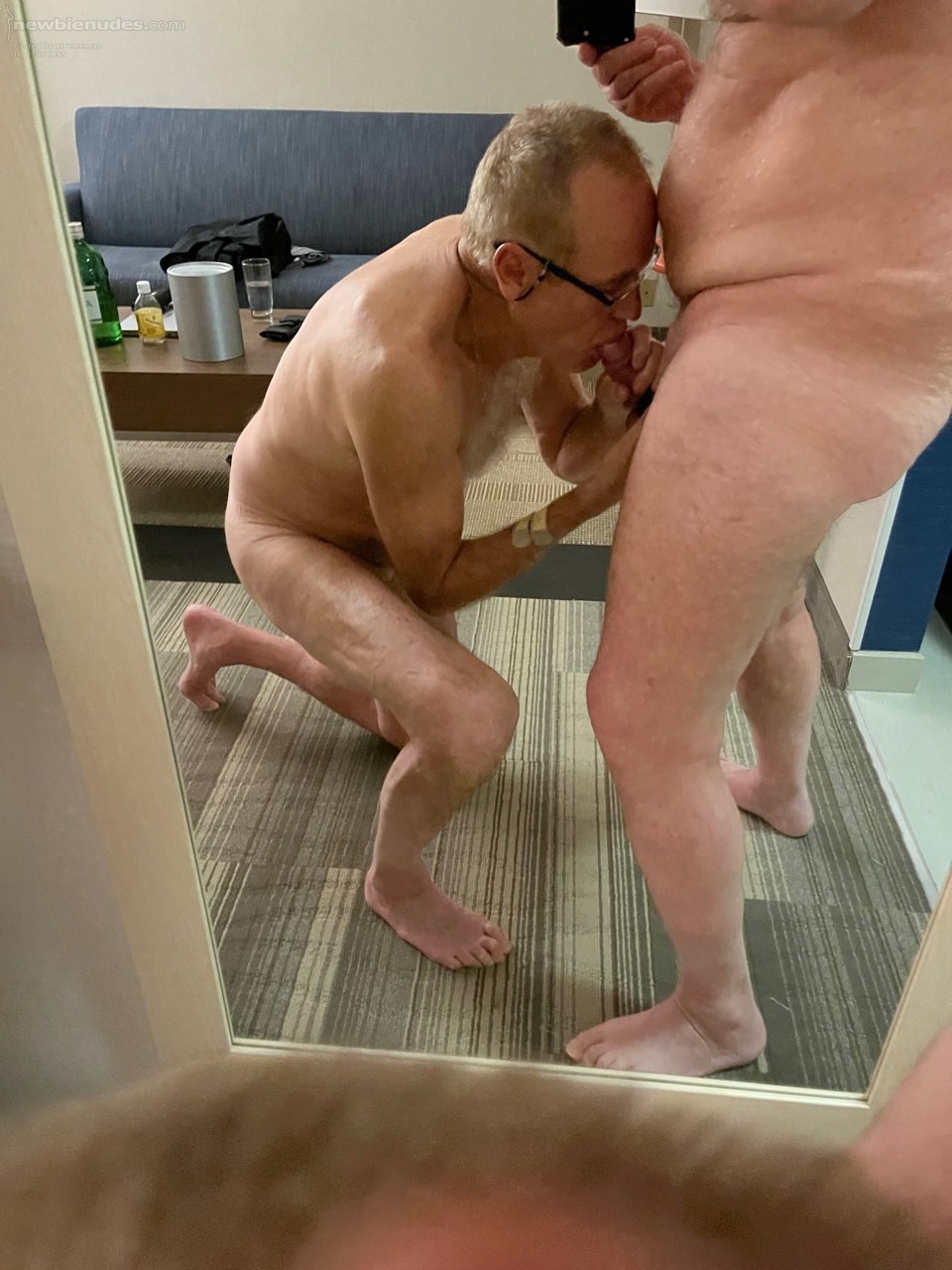 Dam this felt soo good to have ordinaryjoe2000 sucking my cock