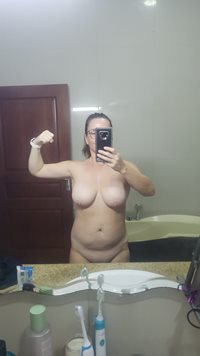 My wifes morning selfie she sent to me while im at work