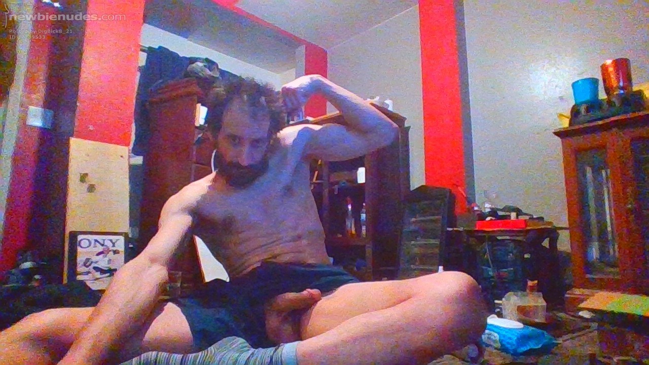 just me showing off strokinand playing around abit