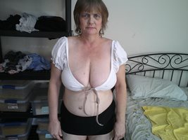 Can you help me take of this out fit comments pms well come love Sue