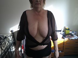How do i look comments pms well come love Sue