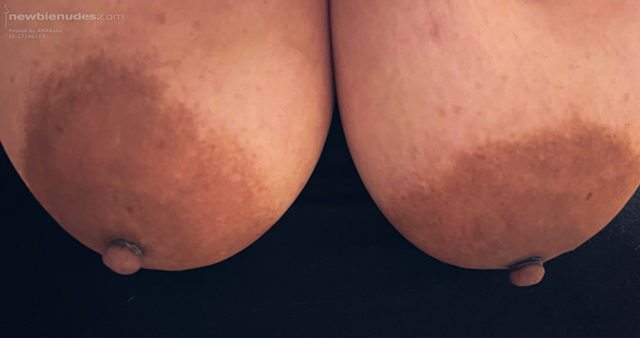 Just a little nipple play ❤️