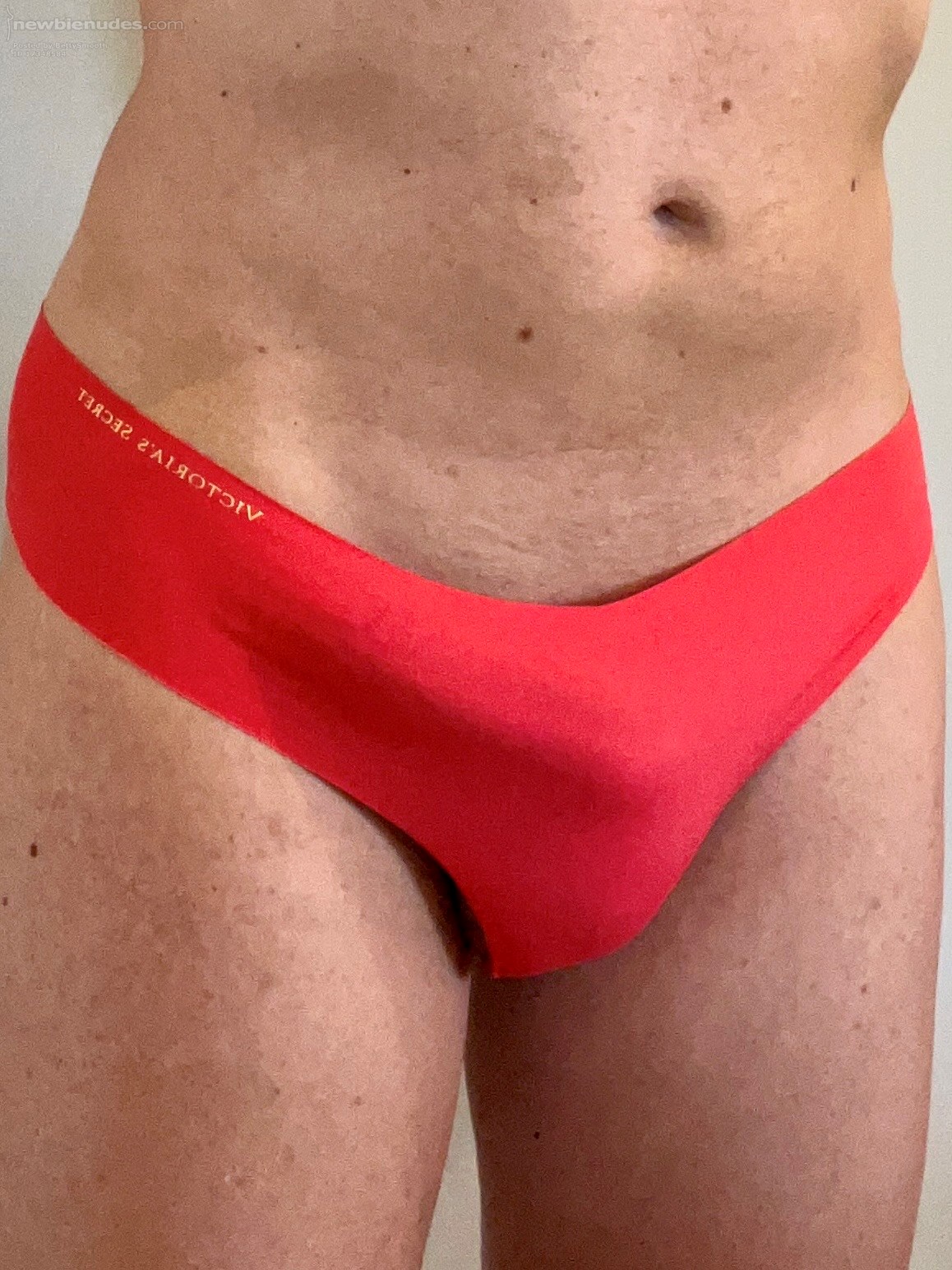 A new day, a new set of thongs 