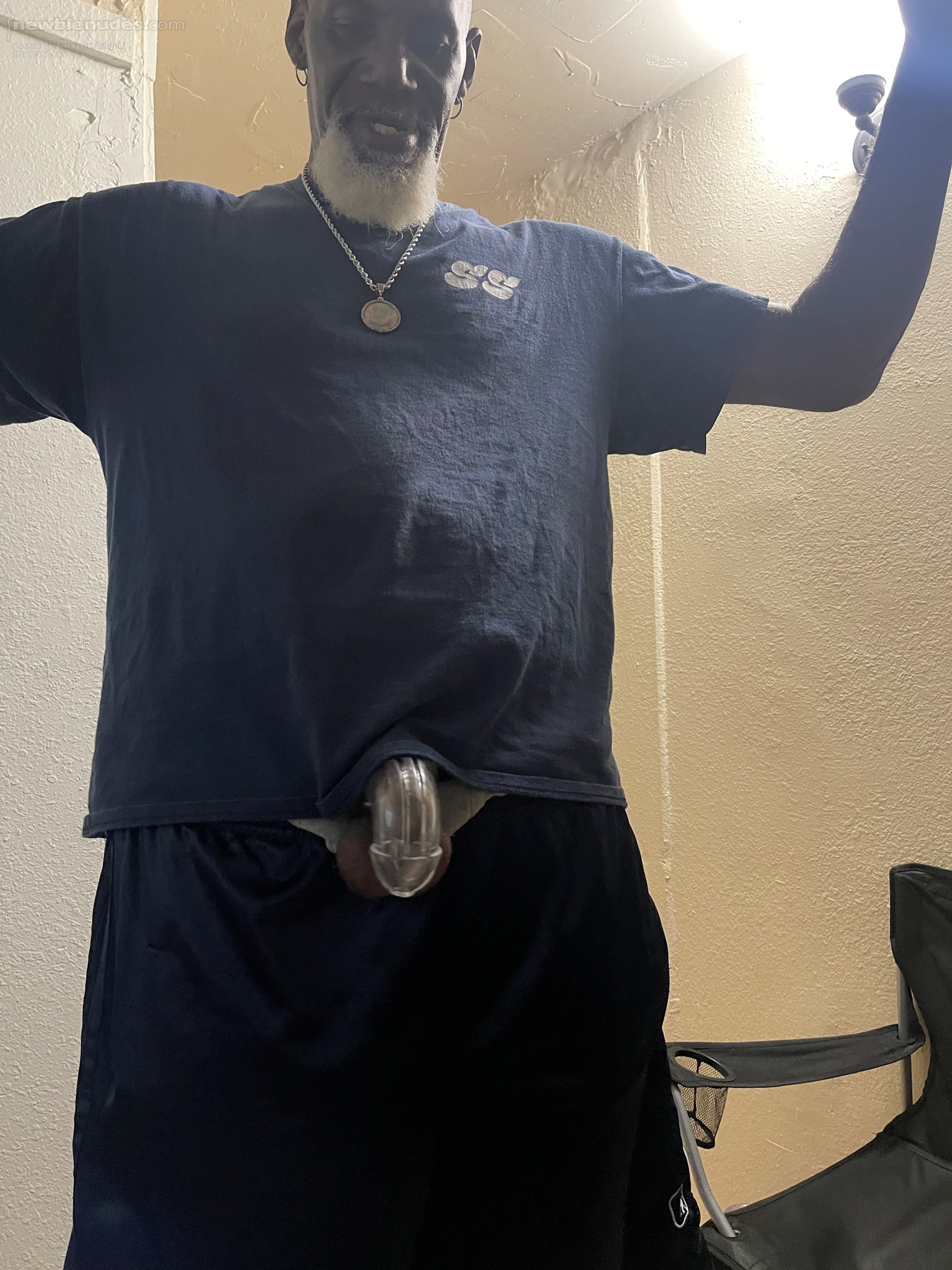 Getting ready to let him out feeling horny thinking about wanking off the videos and sexy pictures has been making me play with myself enjoying my jizz leaking out 