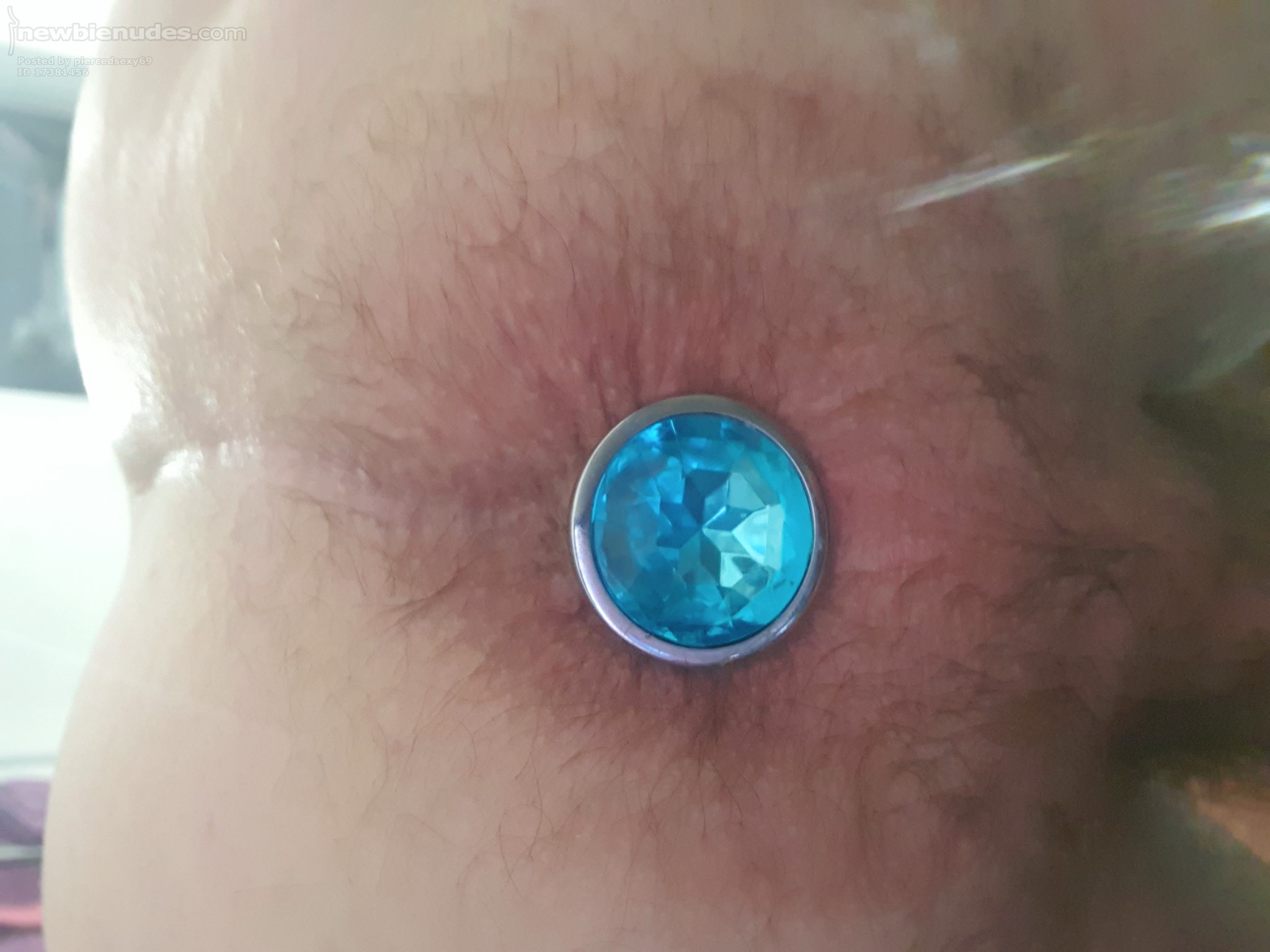 stills from videos, let me know if you enjoy! love to be watched 😈