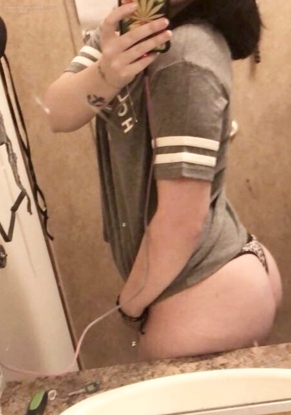 Been awhile since Iv been on, gunna show some love so show me some love wit...