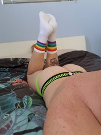 Bright green jockstrap , love the colour . How about you ?