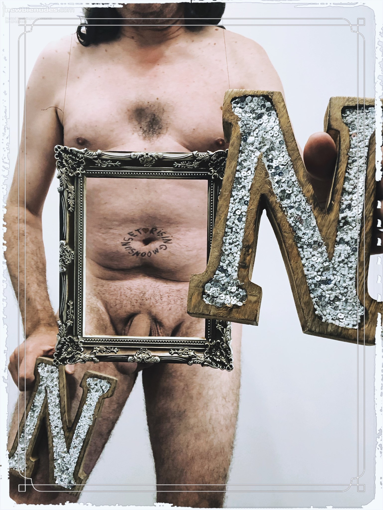 Bellybutton framed ;)