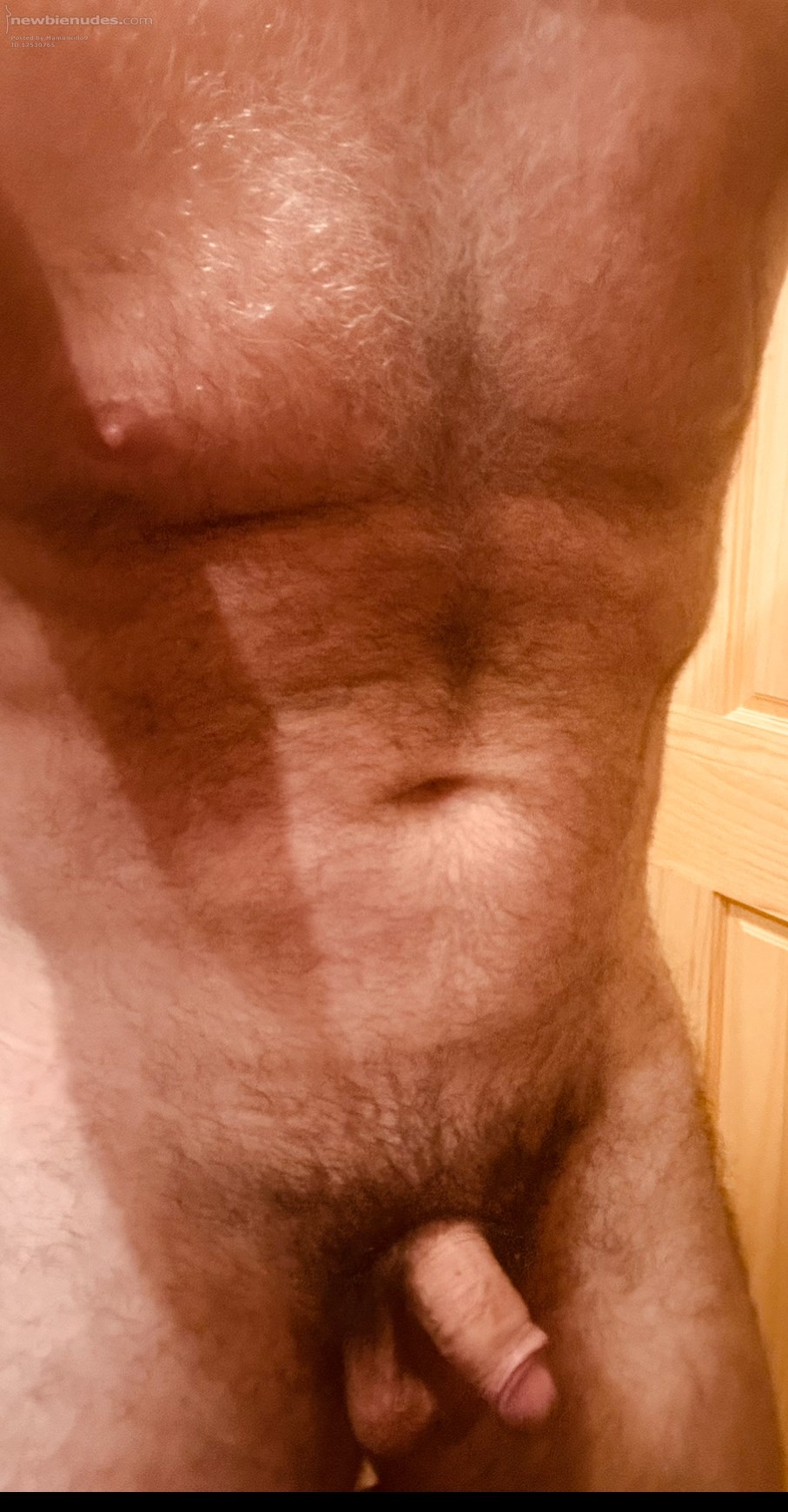 I enjoy my nudist life 