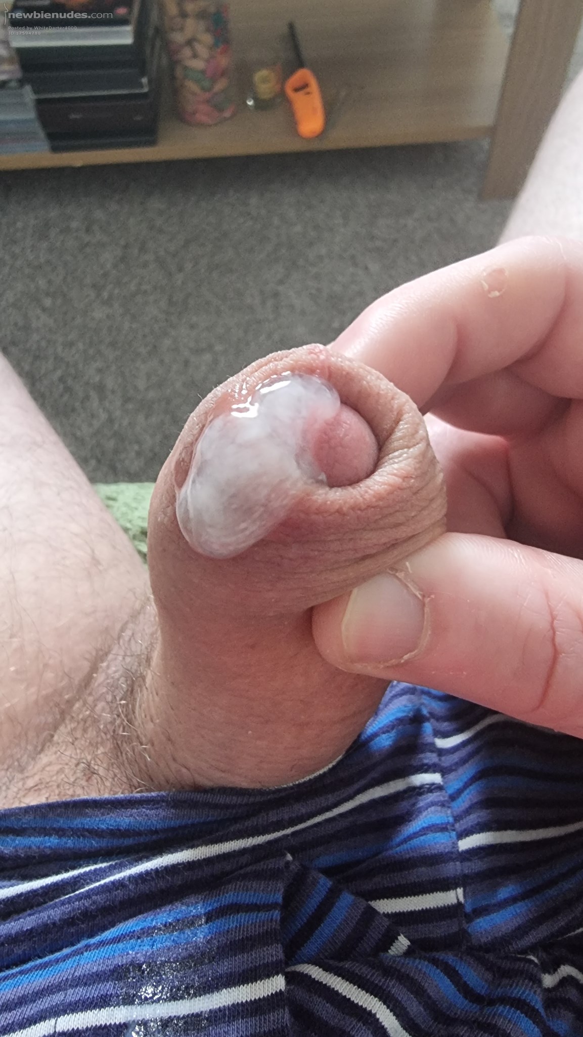 any one ant any sugar with their cuppa 