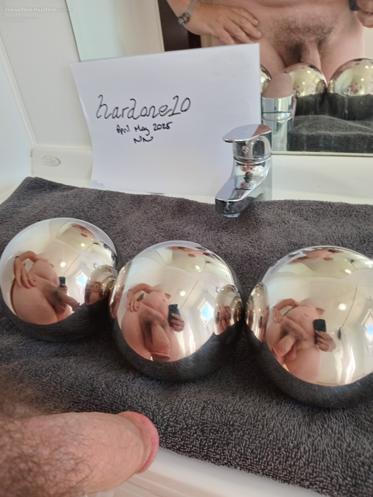 Mirror balls