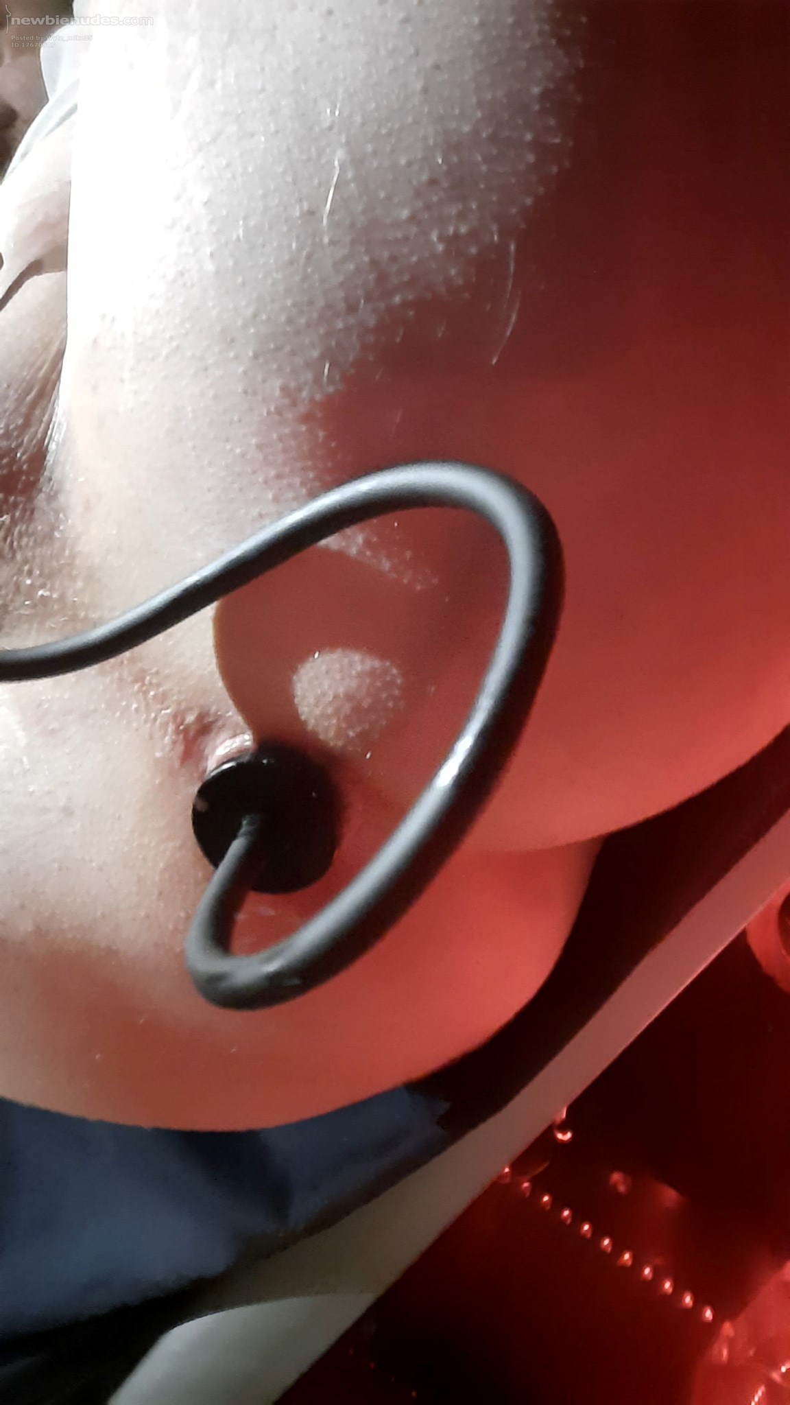 Stretching my ass for some some orgasmic fun! 