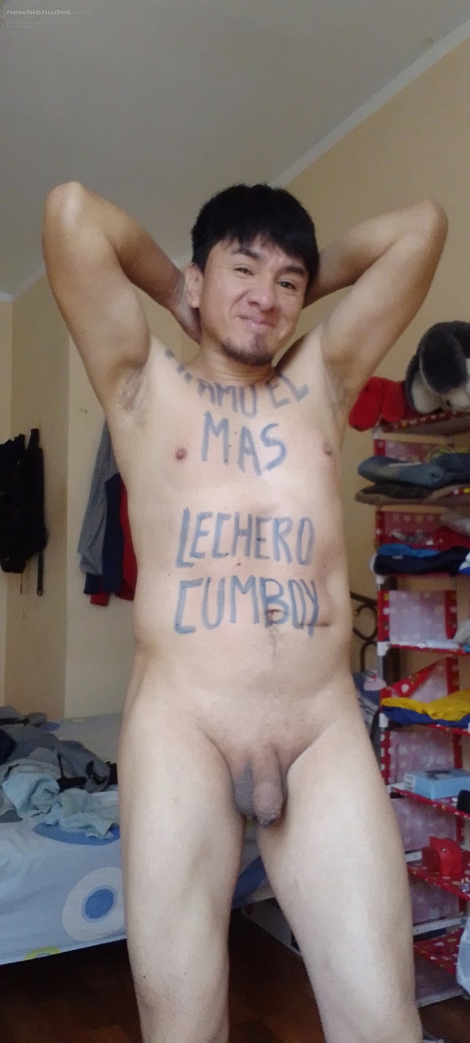 Exposed fag faggot gustavo