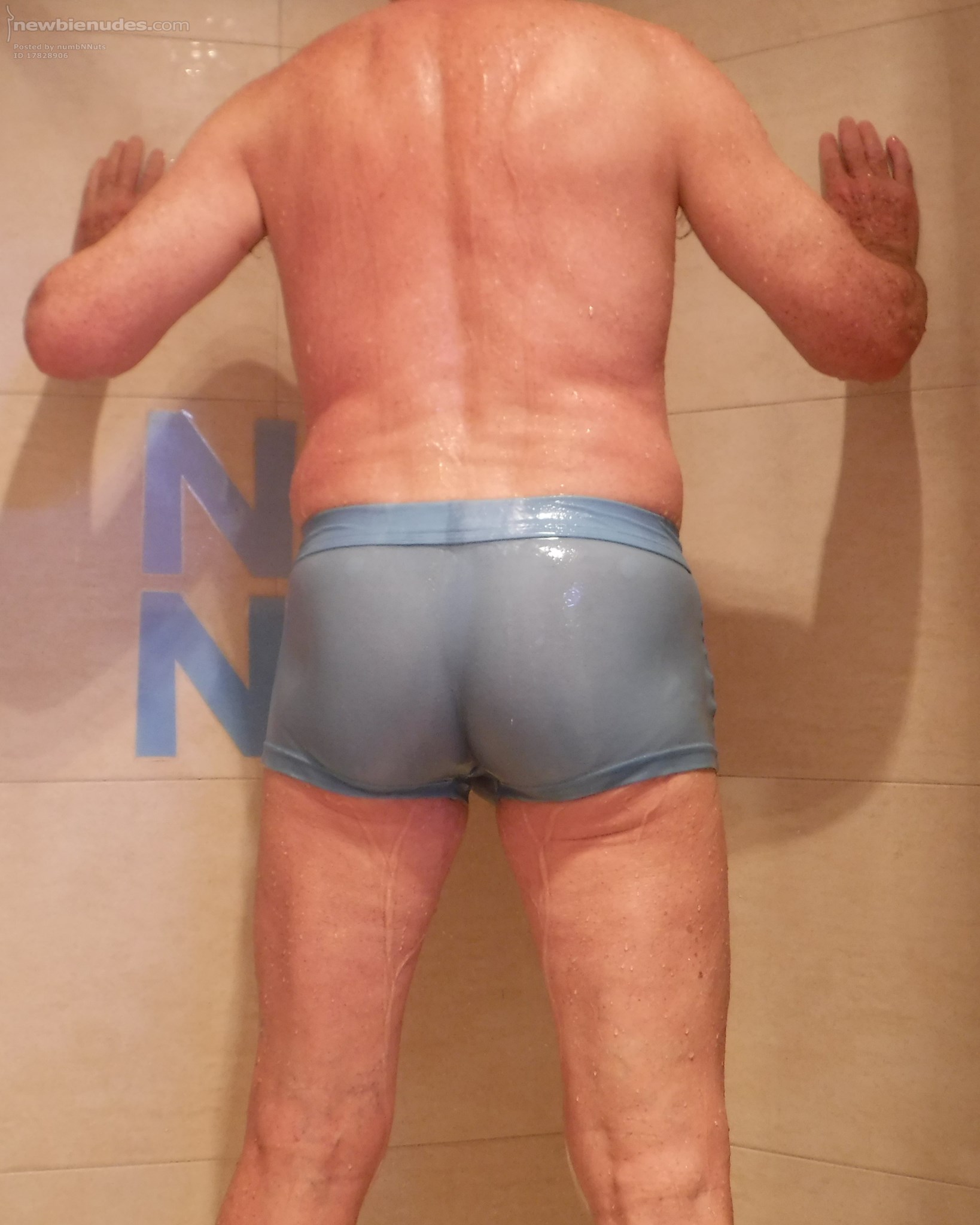 Blue themed shower set...