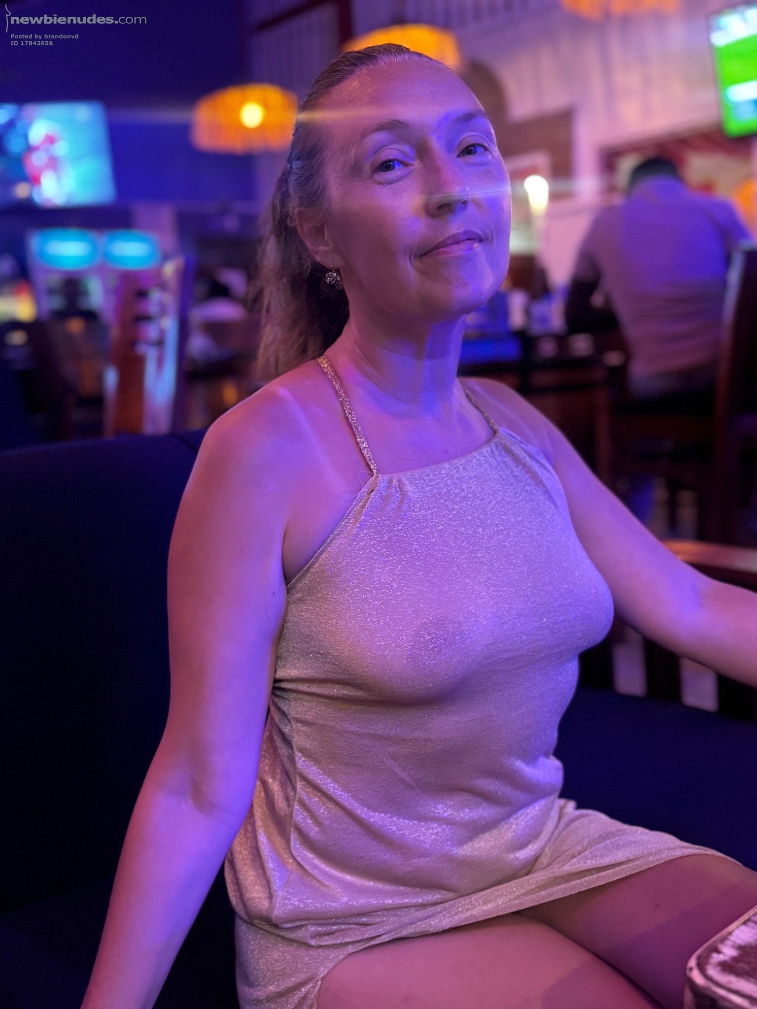 I love it when Olga wears dresses like this in public.