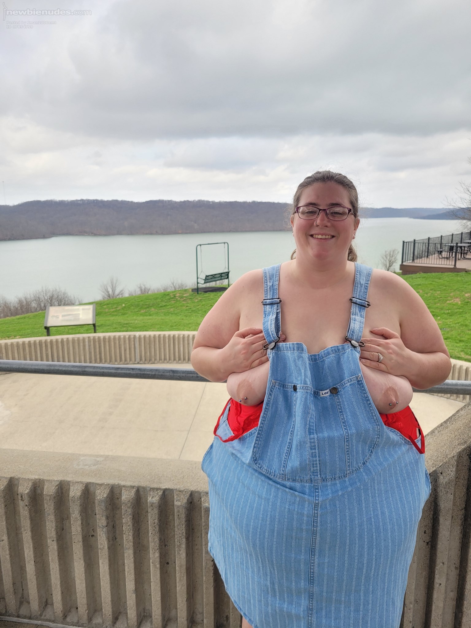 Flashing by Brookville lake