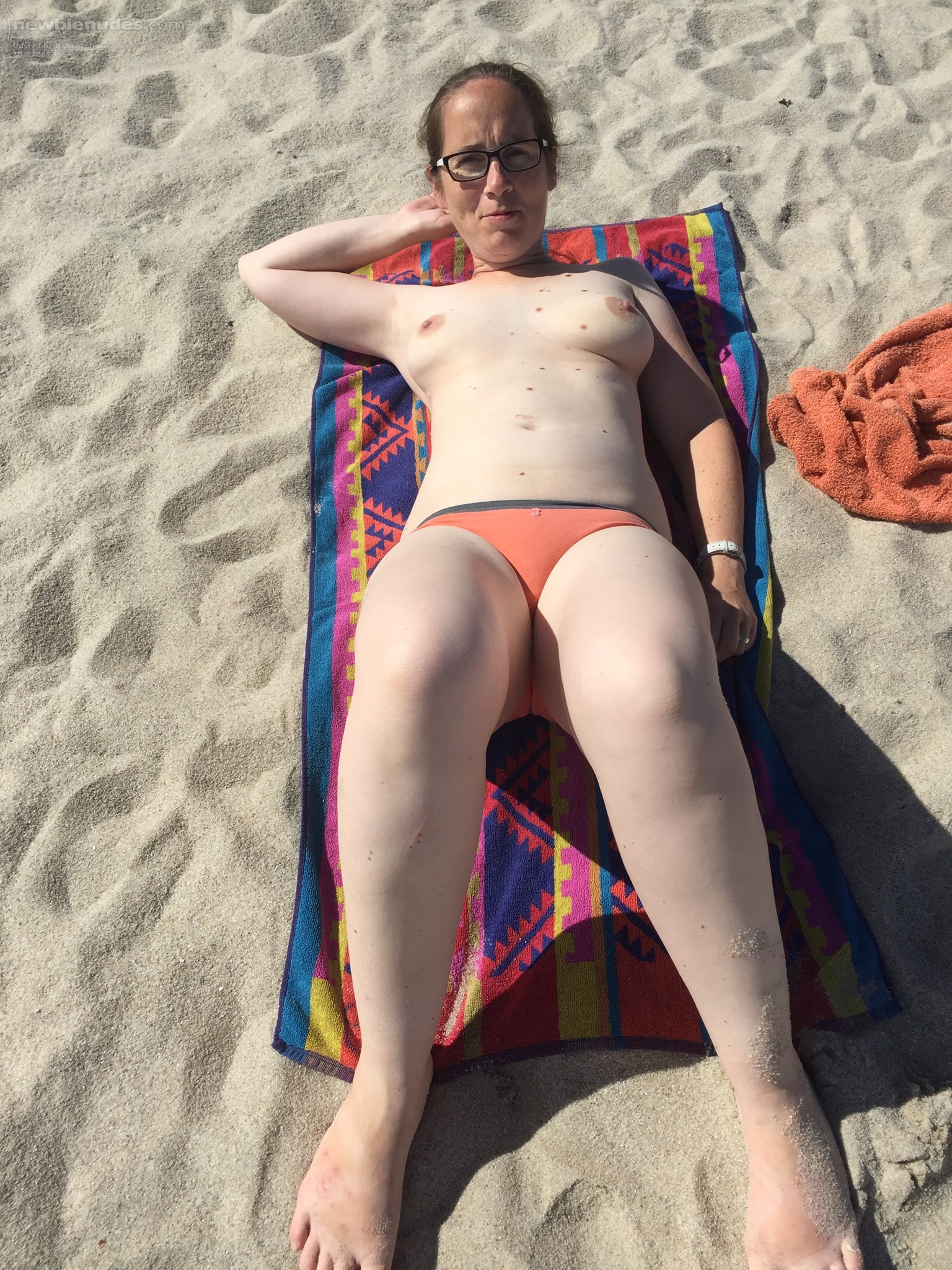 A day at the beach, spontaneously in underpants instead of a swimsuit. Fkk ...