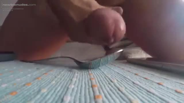 Cum into the spoon