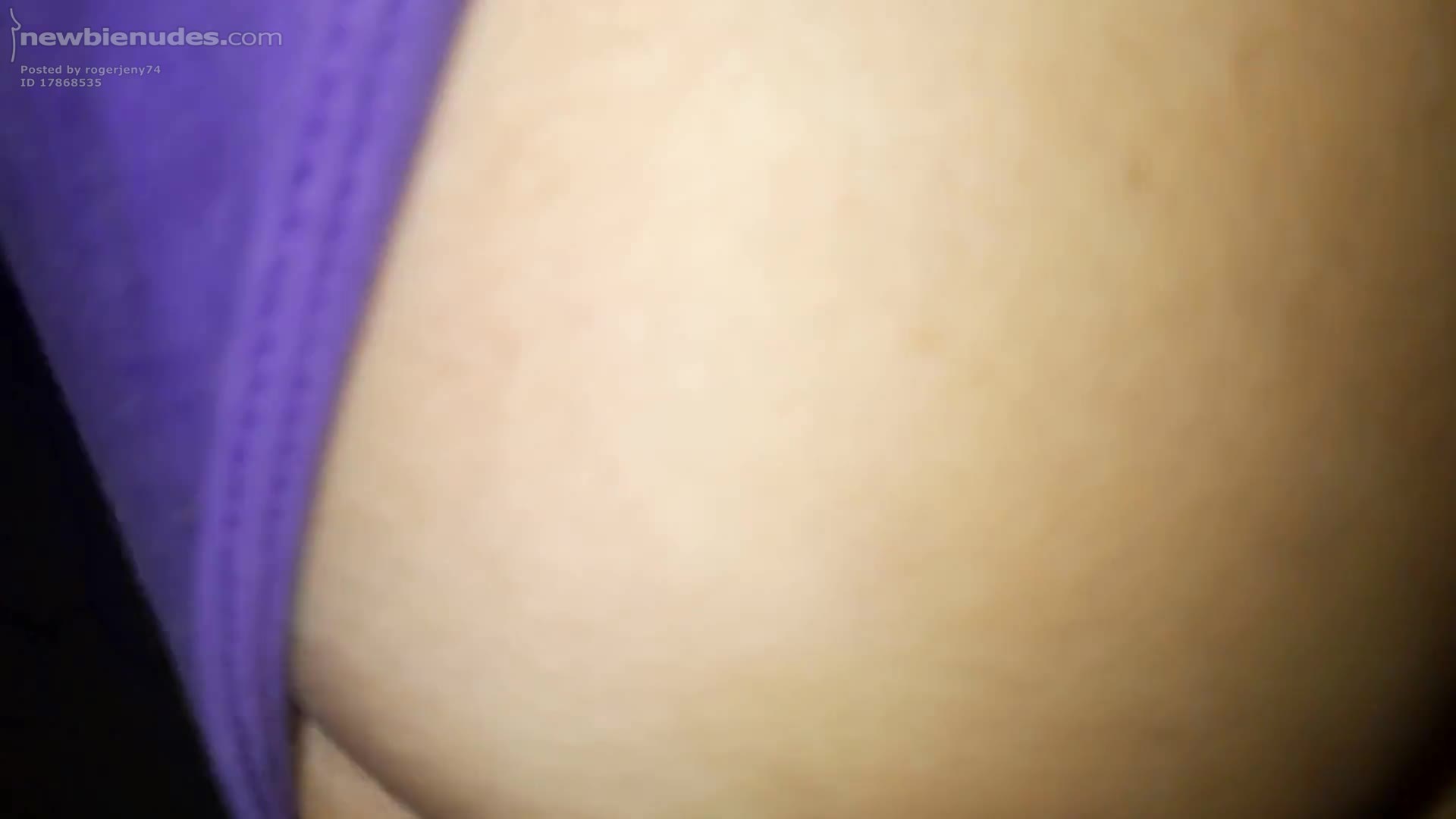 Can anyone guess tis...which part of my body 🤔 🤪 😜?????? Tell me am wait...