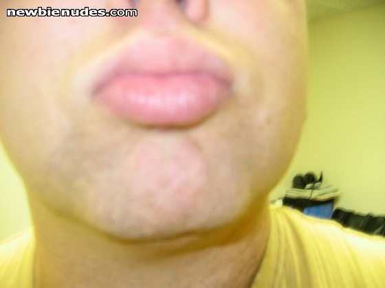 Big Kiss to all the Ladies