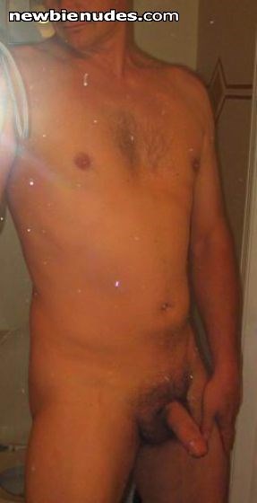 Cameras, guys and mirrors; a dangerous mix