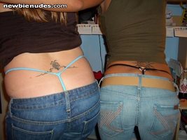 Frinds what do u thing about candids thongs?? Can I post it???