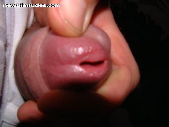 add me damienlovesit.com@hotmail.co.uk